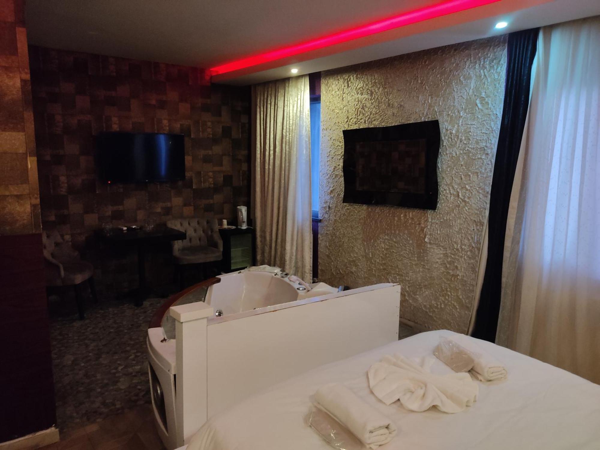 Ag Hotel & Residence Sisli Istanboel Buitenkant foto