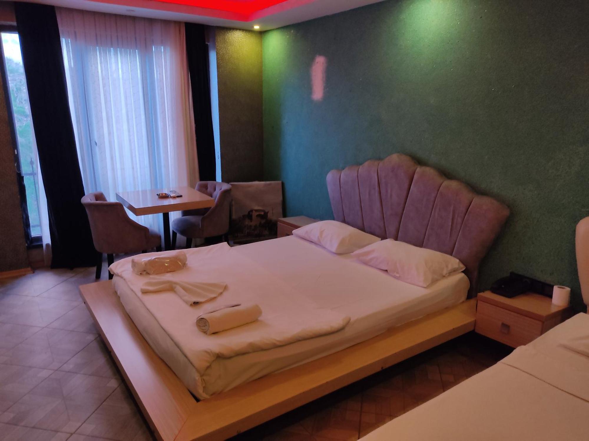 Ag Hotel & Residence Sisli Istanboel Buitenkant foto