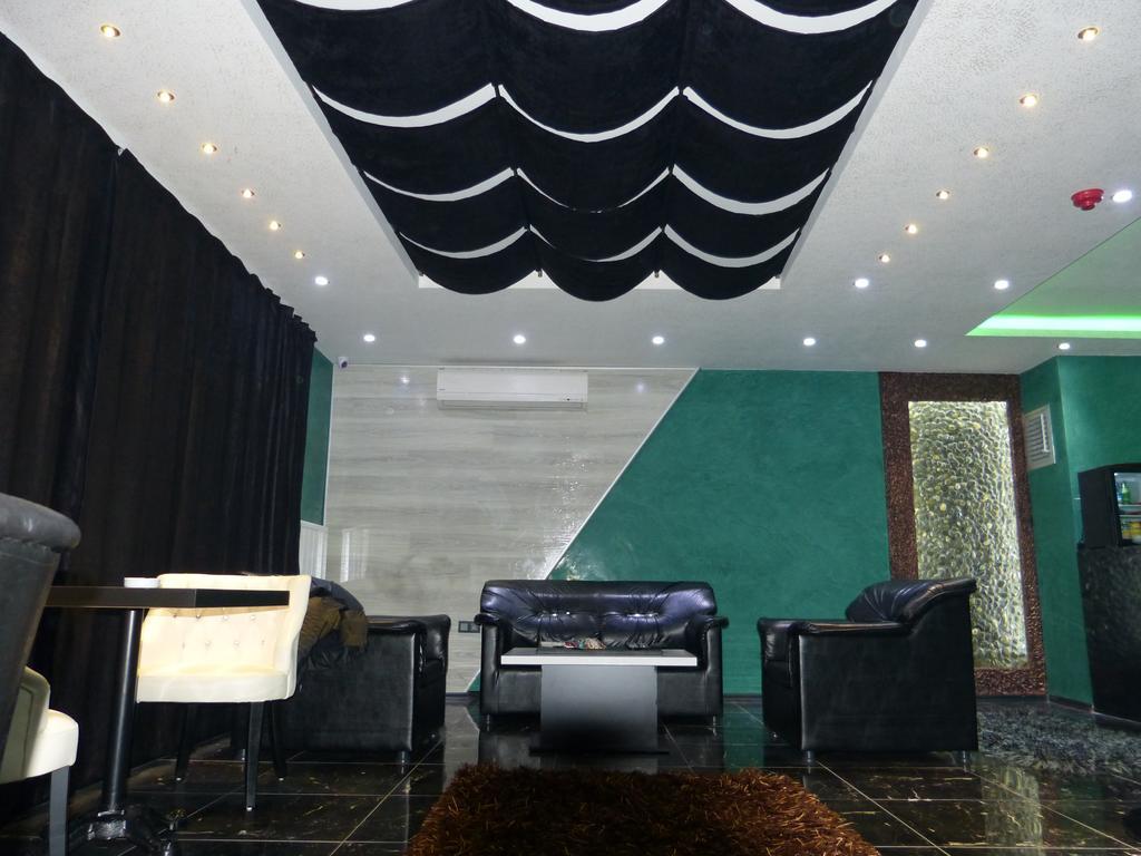 Ag Hotel & Residence Sisli Istanboel Buitenkant foto