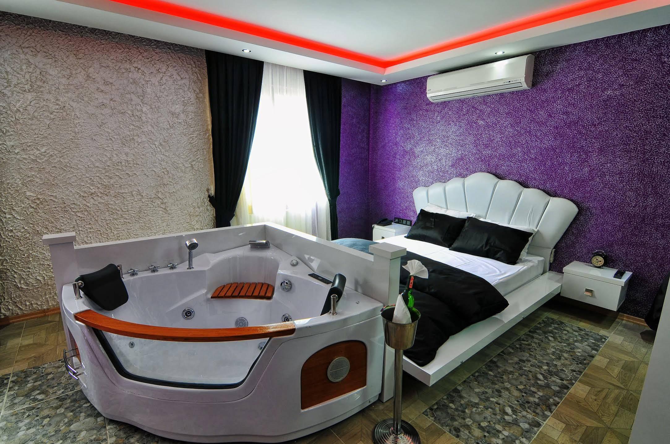 Ag Hotel & Residence Sisli Istanboel Buitenkant foto
